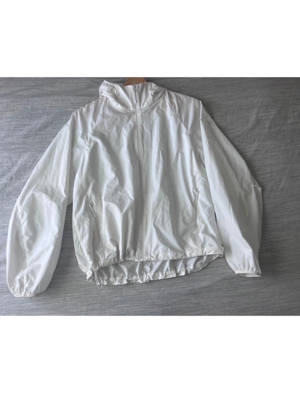 Uniqlo windbreaker